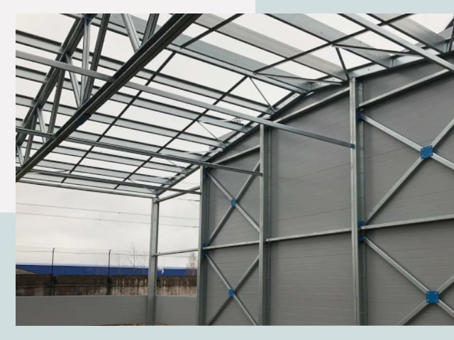 Каркасные ангары от СтальСтрой-Дмл по цене от 623 руб.