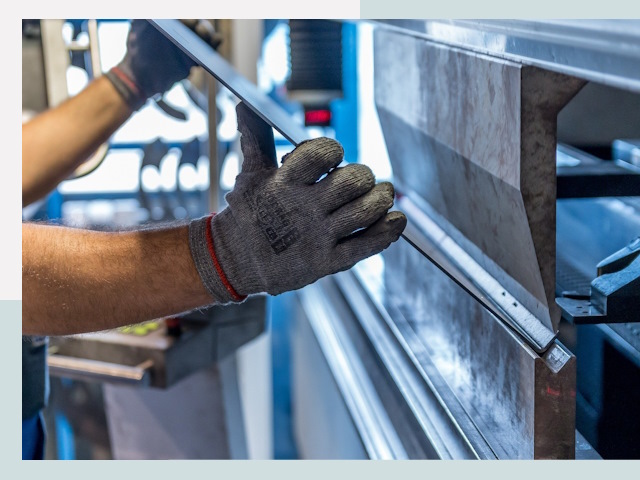 Гибка металла в Удомле